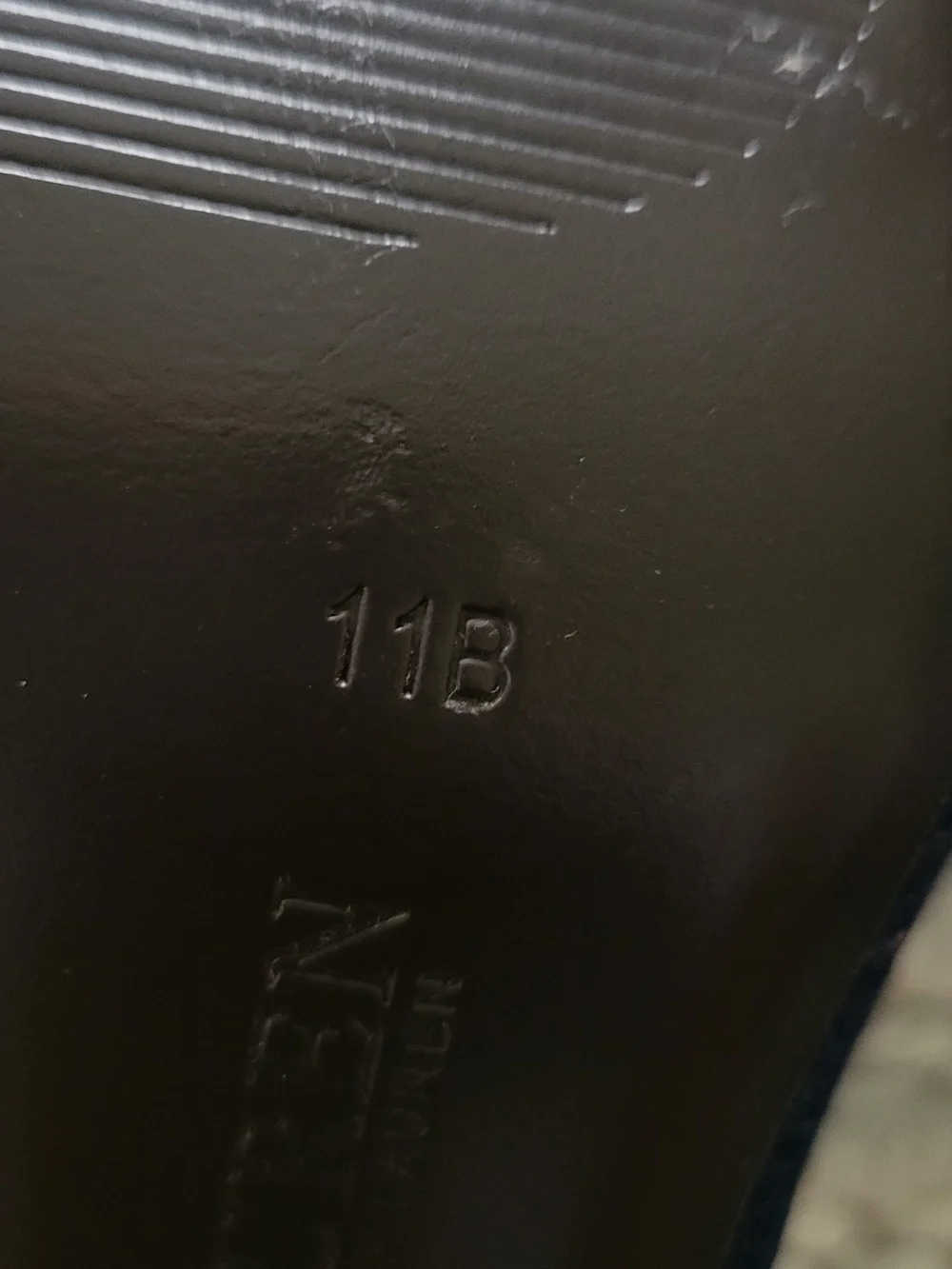 Ralph Lauren Lanette Pumps - Picture 6 of 6